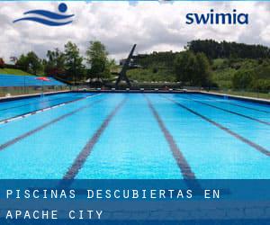 Piscinas descubiertas en Apache City