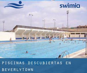 Piscinas descubiertas en Beverlytown