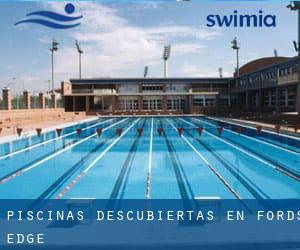 Piscinas descubiertas en Fords Edge